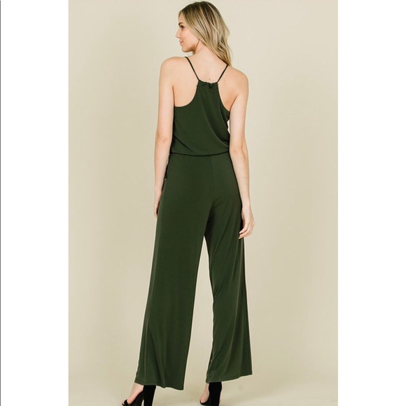 Olive Sleeveless Flare Pocket Jumpsuit - Picture 3 of 5
